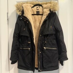 Zara Black Winter Jacket with Faux Fur Lining *Broken Zipper* Buttons work fine